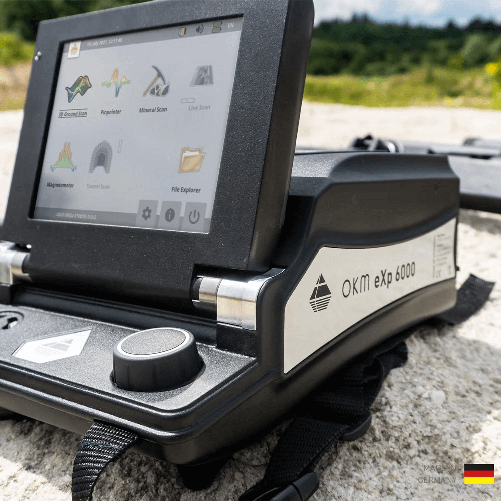 The data display of the OKM eXp 6000 Professional metal detector